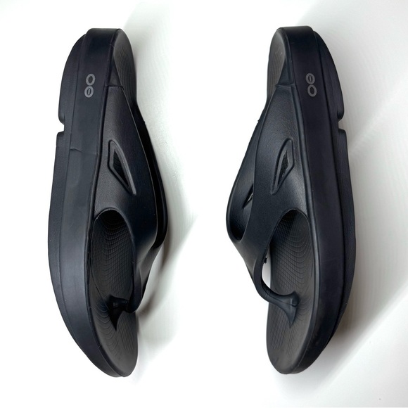 OOFOS OOriginal Unisex M-8 W-10 Thong Sandals Black Comfort Recovery Flip Flops - Picture 9 of 10
